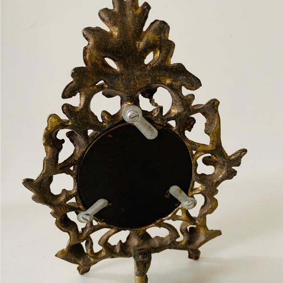 Vintage Ormolu Picture Frame Cost Iron Easel Table Top - Picture 5 of 10